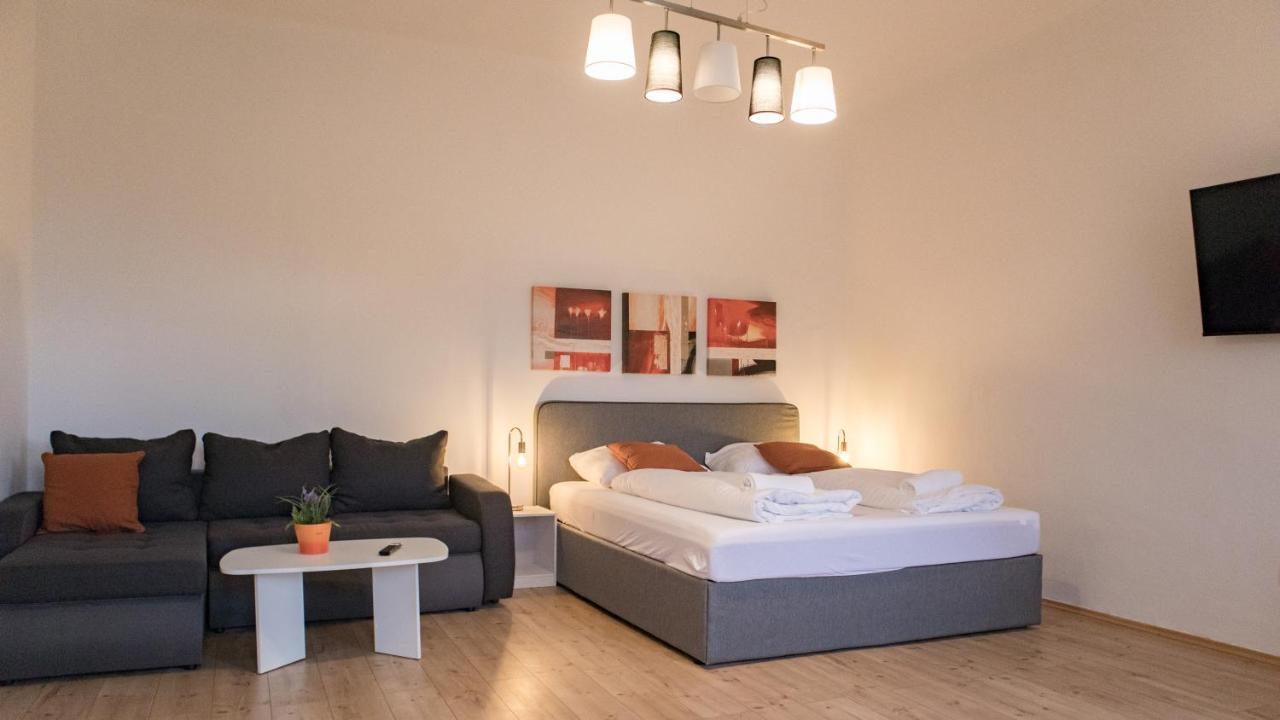 Roomy 2Br Apt. Near Akh -Perfect For Longstays Vienna Exterior photo